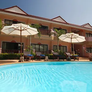 3* Resort Lanta Seafront